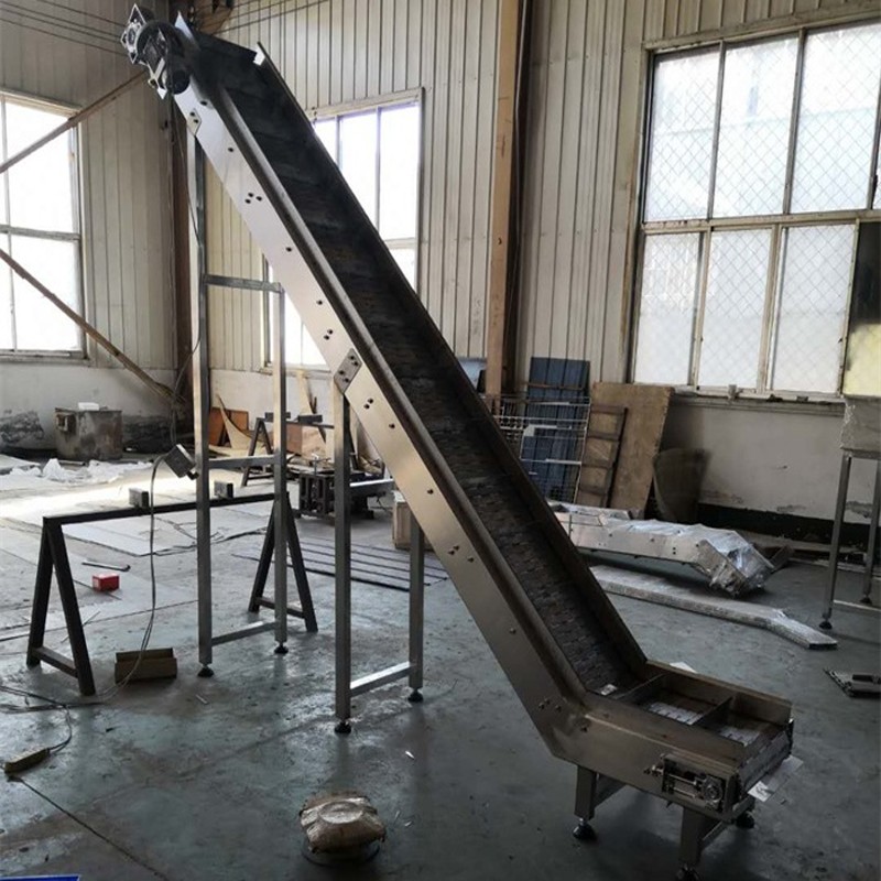 爬坡網(wǎng)鏈輸送機(jī)